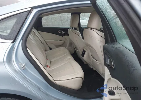 2015 Chrysler 200 C из США, поврежденный, VIN 1C3CCCCB5FN618854